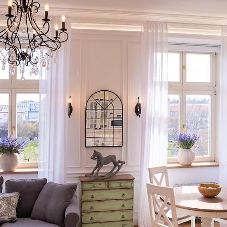 شقة Charme De Provence In براغ المظهر الخارجي الصورة